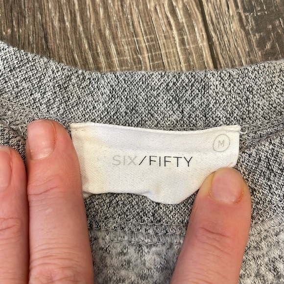 Cozy Cropped Long Sleeve Top - Picture 4 of 5